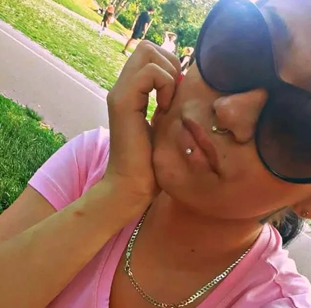 Rebecca, 31